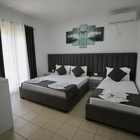 Kapllani Hotel